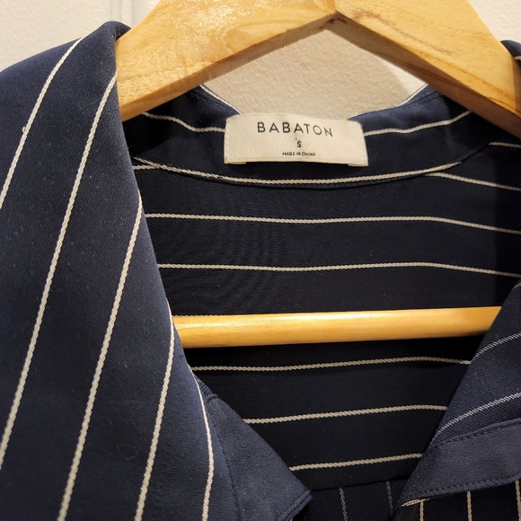 Aritzia Babaton Striped Blouze Small - Picture 2 of 4